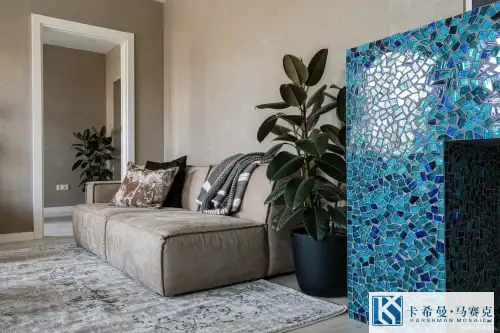 Small Glass Mosaic Projects With a Big Visual Payoff
